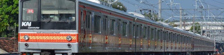 KRL Tetap Berjalan, KAI Commuter Siagakan Personil Tambahan di Tengah Aksi Demo
