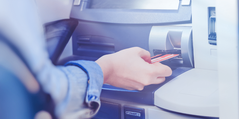 Panik Kartu ATM Hilang? Tenang, Ini Cara Lacak dan Amankan Rekeningmu!