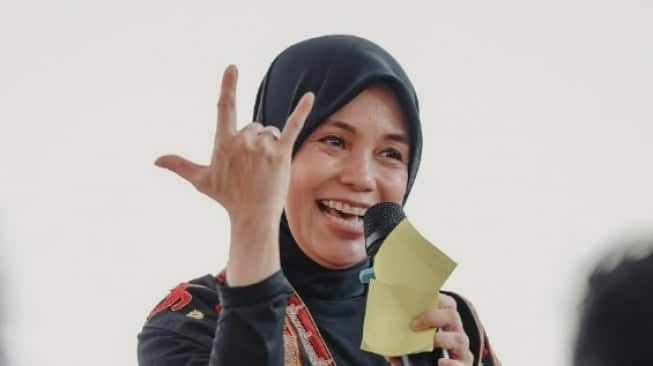 Kandang Banteng Terancam? Elektabilitas Cagub-Cawagub PDIP Terpuruk di Jateng
