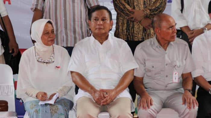 Menlu Perempuan Pertama Tak Dipanggil Prabowo, Siapa Dia?