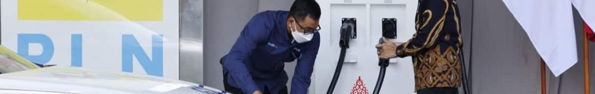 SIER Resmikan SPKLU Fast Charging 120 KVA, Dorong Surabaya Menuju Kota Hijau