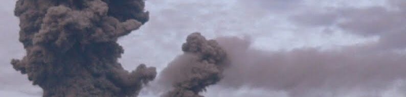 Gunung Ibu Erupsi 8 Kali, Luncurkan Abu Vulkanik hingga 1.200 Meter