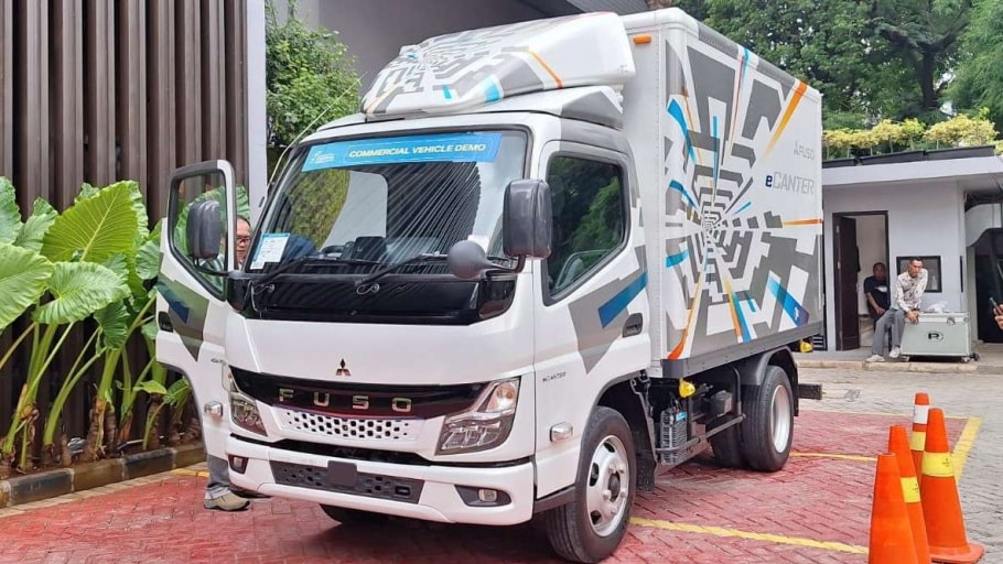 Mitsubishi Fuso Raih Sukses di GIIAS 2024, Catatkan SPK 1.113 Unit