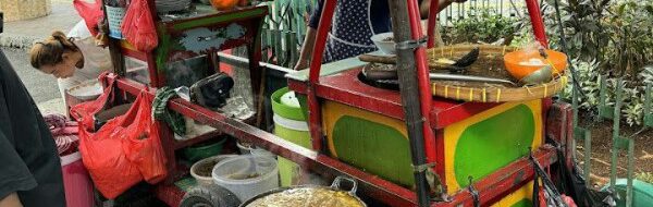 5 Tongseng Kaki Lima Jakarta: Sensasi Lezat Makan Siang