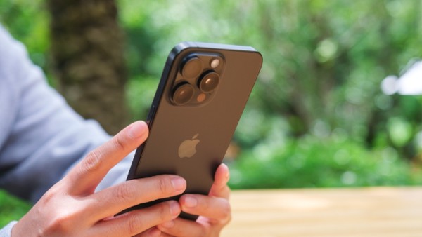 Android vs iOS: Keamanan Mana yang Lebih Unggul?