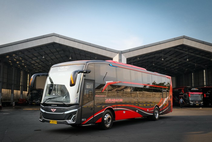 Bus Malam Jakarta Surabaya Malang: Jadwal & Tarif Juragan99