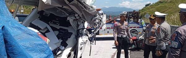 Kecelakaan Maut Cisumdawu: Pelajaran Berharga dari Tragedi HiAce
