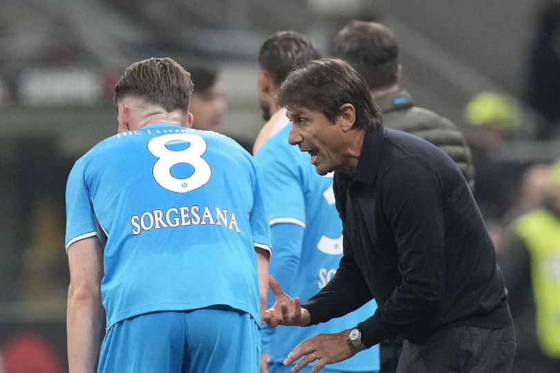 Napoli: Dari Posisi 10 ke Penantang Scudetto? Rahasianya?