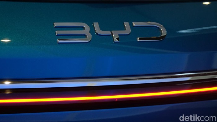 Ormas Ganggu Pembangunan Pabrik BYD? Menperin Bereaksi Keras