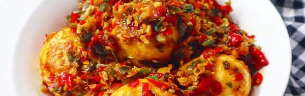 Resep Telur Chilli Padi: Menu Makan Siang Cepat, Pedas, dan Nagih