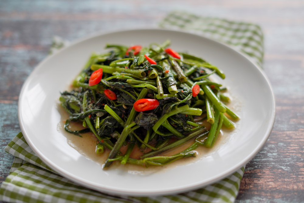 Tumis Kangkung Terasi Anti Gagal Sederhana Cepat dan Super Lezat!