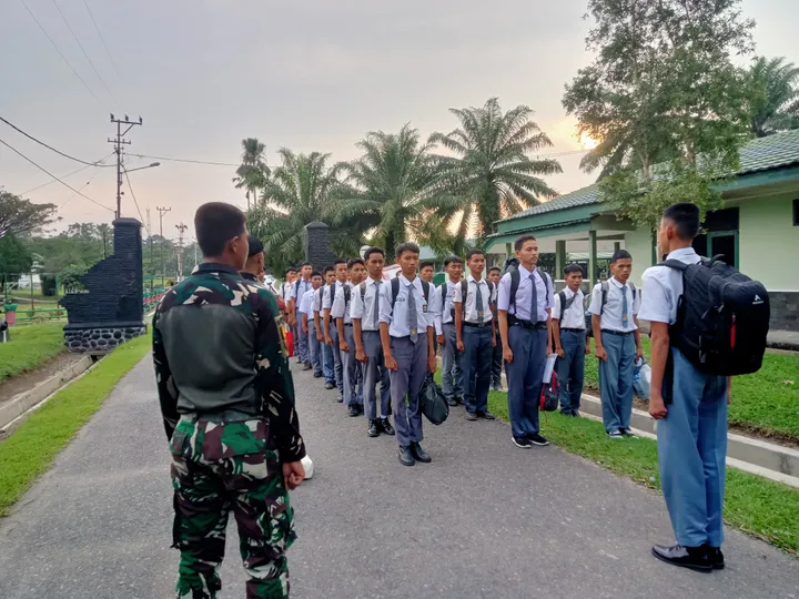 30 Pelajar Medco Ikuti Pendidikan Bela Negara di Muara Enim