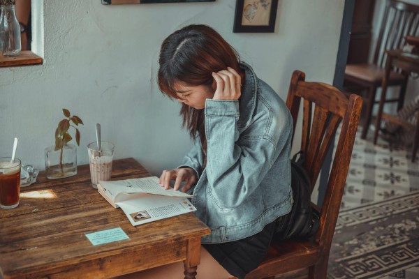 7 Cafe Hits Karawaci: Nongkrong Asik & Kerja Produktif