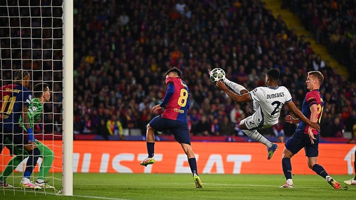 Barcelona vs Inter Milan: Babak Pertama Gila, 2-2!