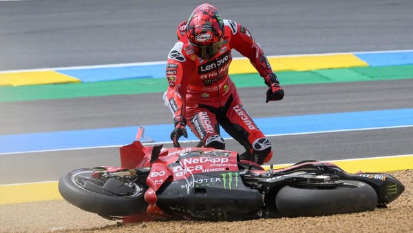 Bos Ducati: Rahasia Kesulitan Bagnaia, Bukan Marquez!