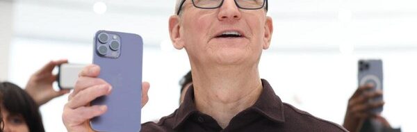 CEO Apple Cue: Tarif Impor Trump Tak Ganggu Bisnis