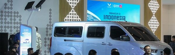 DFSK Tantang Wuling: EV Van Gelora E Terancam?