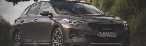 FWD vs RWD: Ungkap Kelebihan & Kekurangan Mobil Sebelum Beli