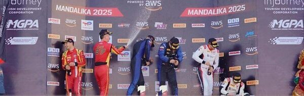 GT World Challenge Asia Mandalika: Pertempuran Sengit di Sirkuit