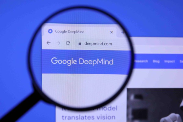 Google AlphaEvolve: AI Ciptakan Algoritma Sendiri, Revolusi Teknologi?