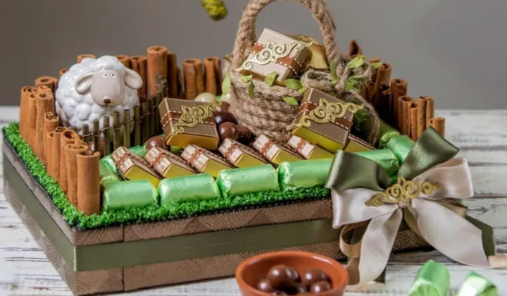 Hampers Unik & Personal: 14 Ide Kado Custom Mojokerto
