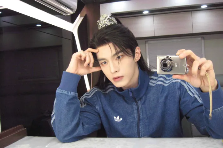 He Yu: Profil & Fakta Menarik Pemeran Jiang Yu Be Passionately in Love