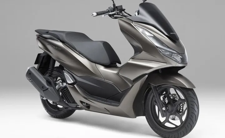 Honda PCX 160: Desain Sporty Baru, Mesin Lebih Bertenaga