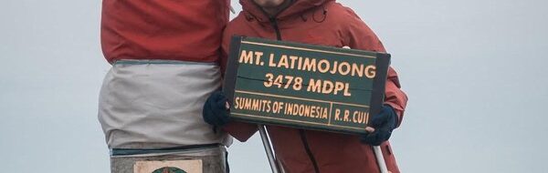 Inspirasi Pendaki Difabel: Anggi Wahyuda Taklukkan Everest