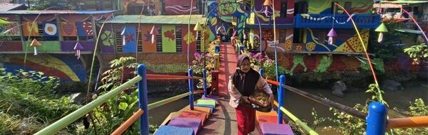 Kampung Pelangi Bandung: Transformasi Warna-warni yang Memukau