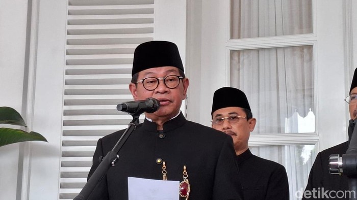 Liburan Panjang? Perpustakaan Malam: Surga Pembaca Buku Terbaik