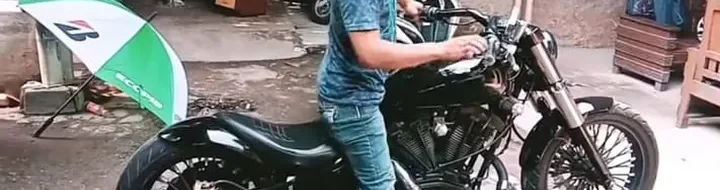 Motor Harley Gaya Kaisar Ruby 250: Cuma 20 Jutaan!