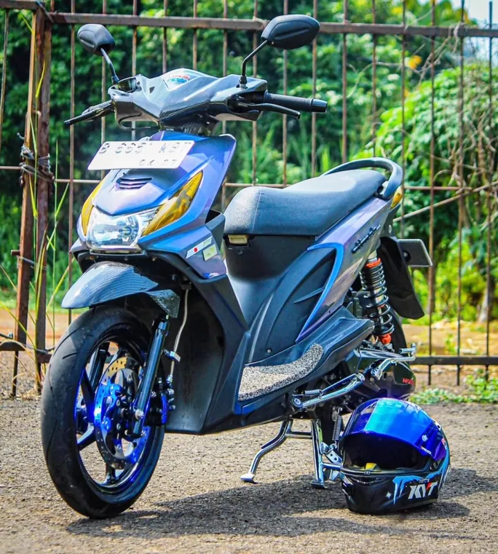 Motor Matic Terbaik Wanita: Pilihan Aman, Nyaman, dan Stylish