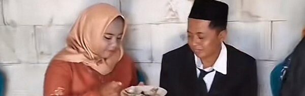 Nikah Sederhana Siti dan Ribut: Kerja Keras Usai Ijab Kabul