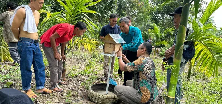 PTBA Berdayakan Warga Desa Embawang: Sukses Budidaya Madu Unggul