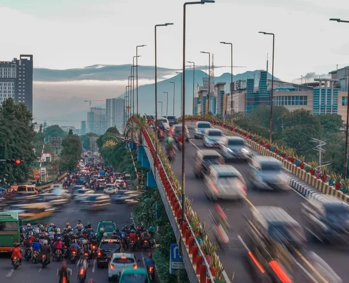 Pemutihan Pajak Kendaraan Jatim 2025: Hemat Jutaan Rupiah!