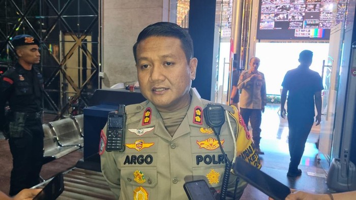 Pengemudi BYD Tabrak Lari Tol Pluit: Polisi Buru Pelaku