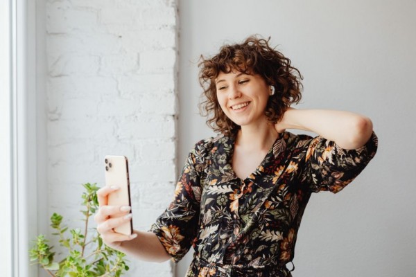 Personal Branding vs Narsisisme: 5 Perbedaan Penting yang Harus Anda Tahu