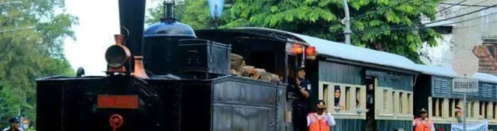Petualangan Kereta Uap Jaladara: Jelajahi Keindahan Kota Solo