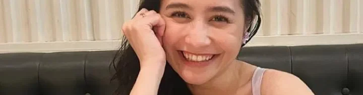 Prilly Latuconsina Double Peran: Kisah Mengharukan Bolehkah Aku Menangis?