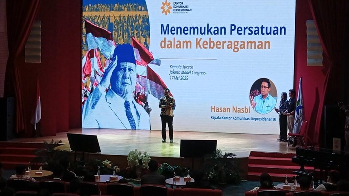 Rekomendasi Buku Hasan Nasbi: 3 Pilihan Terbaik Hari Buku Nasional