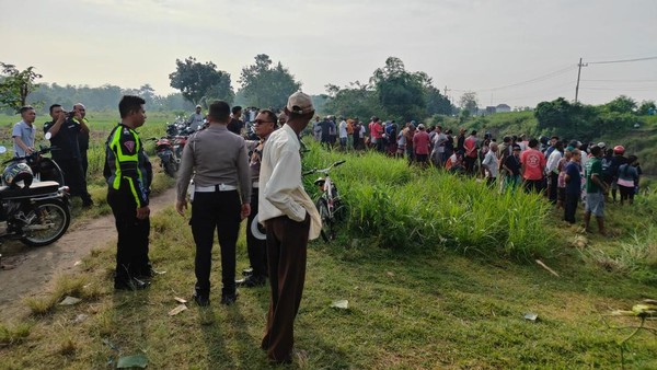 Tragedi Ngajuk: Satu Korban Tewas Tenggelam di Sungai, Mobil Livina Ditemukan