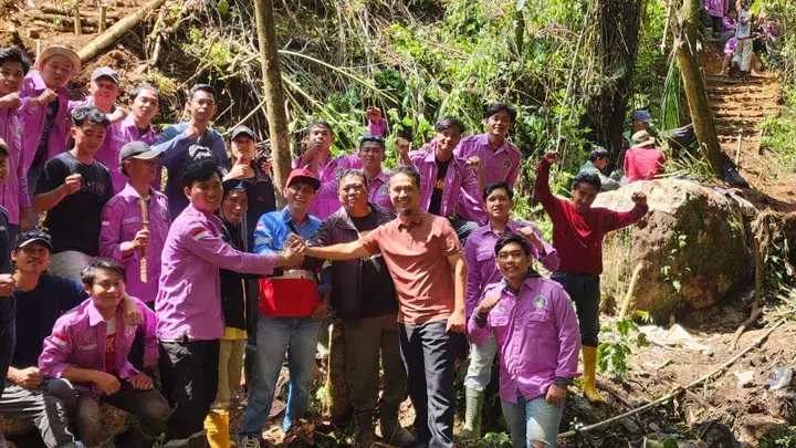 Universitas Muhammadiyah Palembang: Listrik Terangi Rantau Dedap