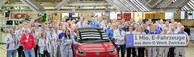 Volkswagen Raih 1 Juta Unit Mobil Listrik: Tantangan Keuangan Teratasi?