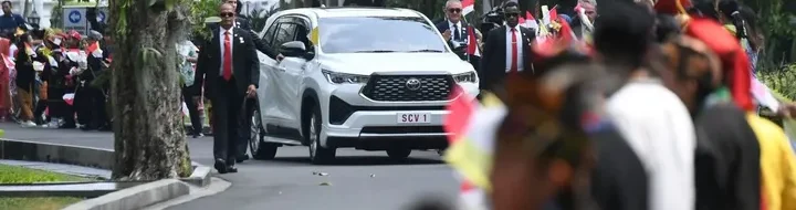 Wapres Gunakan Toyota Zenix Hybrid 2024: Harga & Kreditnya