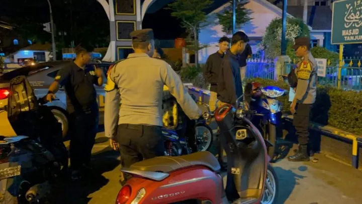 Waspada Premanisme? Laporkan Sekarang Juga Via Hotline 110/WA