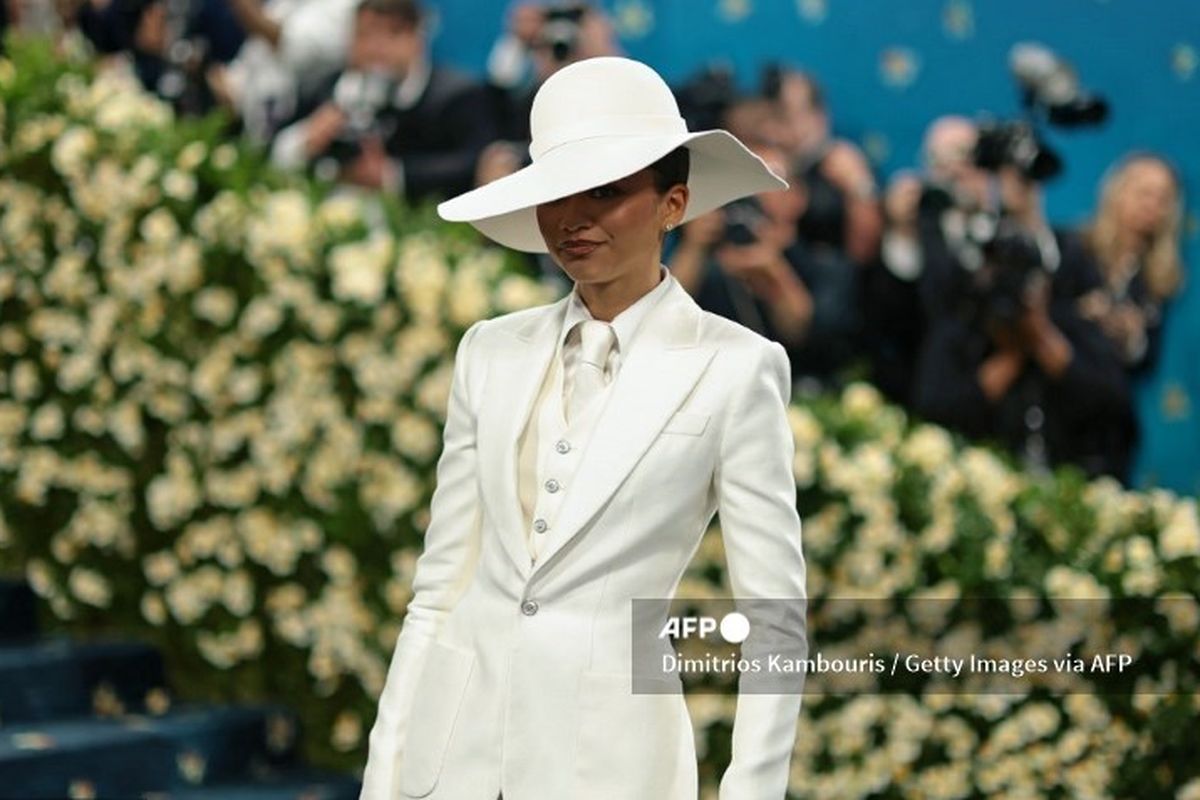 Zendaya Met Gala 2025: Elegan Memukau dalam Putih
