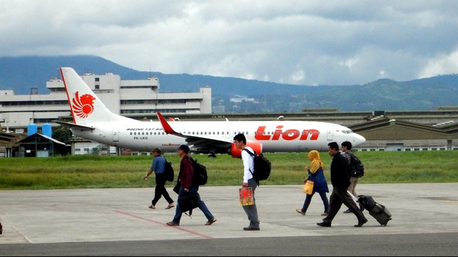 Bandara Bandung Bangkit: Pesawat Besar Dilarang, Fokus Wisatawan