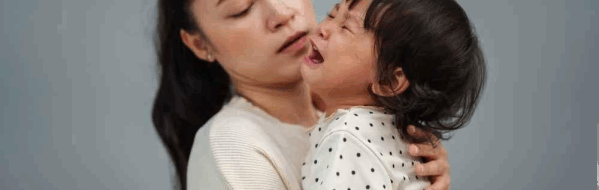 Bayi Menangis Terus? 5 Bahaya Serius yang Harus Diwaspadai