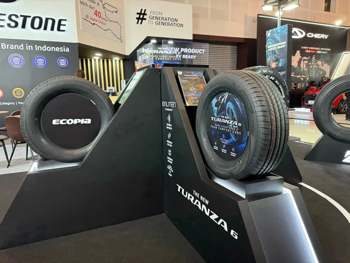 Bridgestone Turanza 6 & Ecopia EP300: Ban EV Terbaik IIMS Surabaya 2025