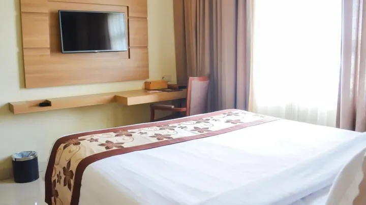 Hotel Murah Mojokerto: 5 Rekomendasi Terbaik & Syaratnya